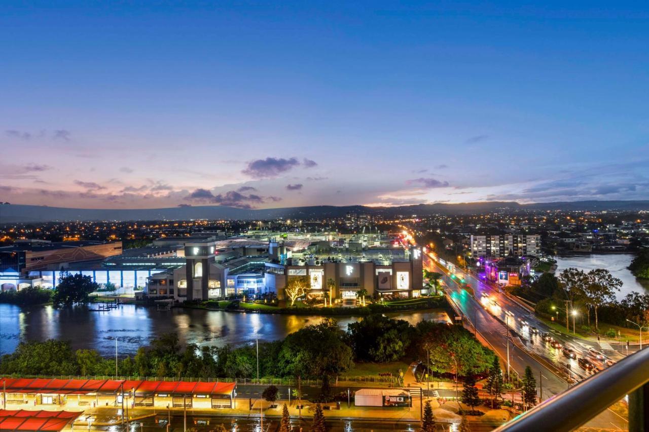 Sierra Grand Broadbeach - Self Contained & Privately Managed Apartments Gold Coast Exterior foto